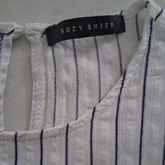 Suzy Shier/ Striped Lace Detail Sleeveless Top/ Size US M - Picture 6 of 9